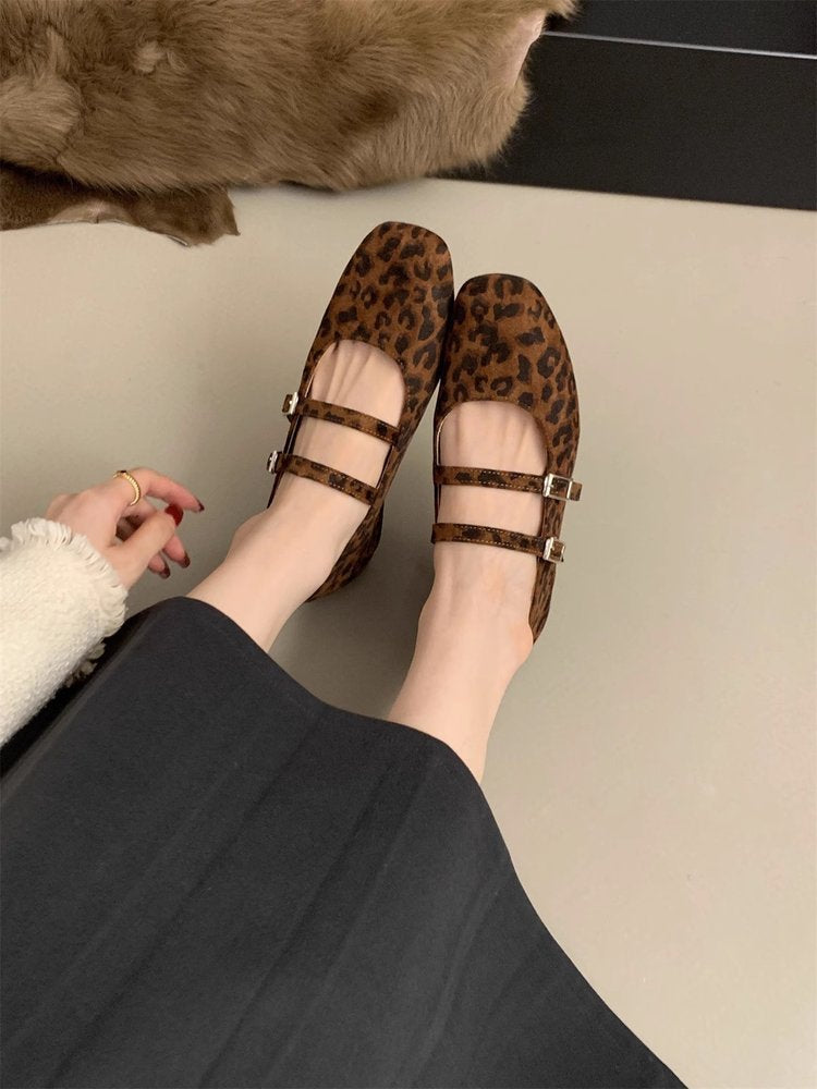 Damen Ballerinas mit stilvollen Riemchen und komfortabler Sohle EB