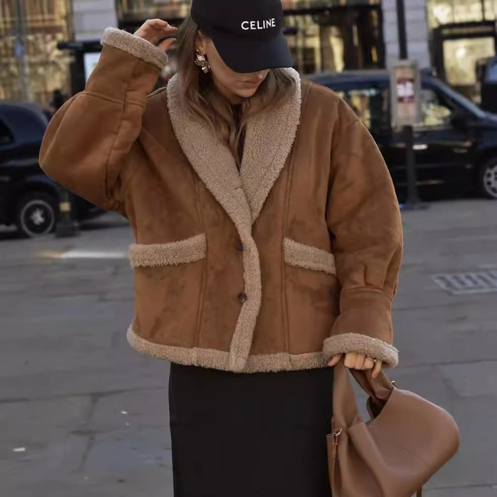 Damen Teddy-Fleecejacke mit praktischem Knopfverschluss und großen Taschen EB