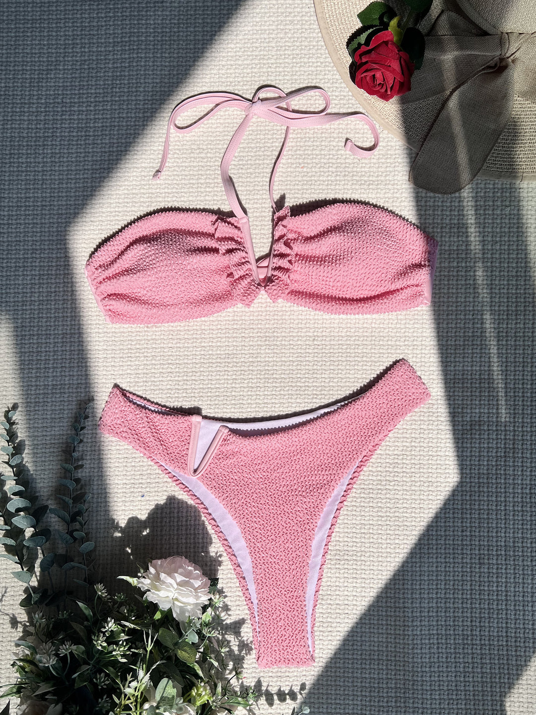 Damen Bandeau-Bikini mit raffinierten Rüschendetails EB