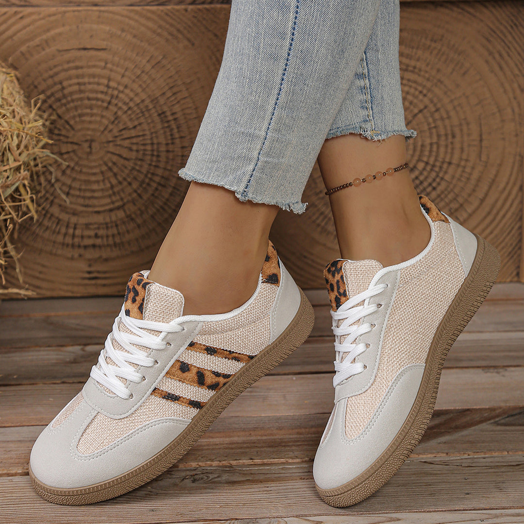 Damen Sneakers im modischen Leo-Design mit komfortabler Sohle EB