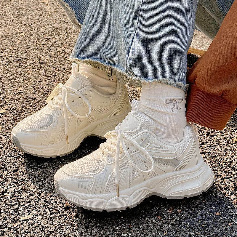 Damen Sportliche Sneakers mit ergonomischer Dämpfung und atmungsaktivem Mesh-Obermaterial EB