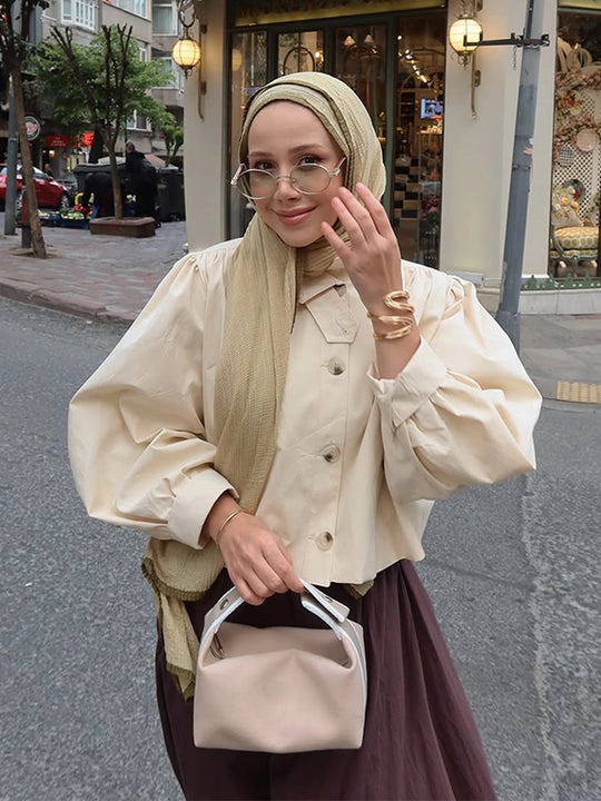 Damen modische kurze Jacke mit voluminösen Ärmeln EB