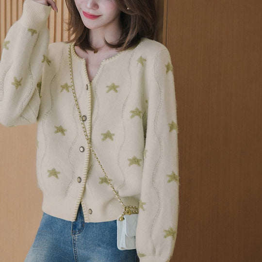Damen Gemusterter Strickcardigan mit Sternenmotiv und Knopfleiste EB