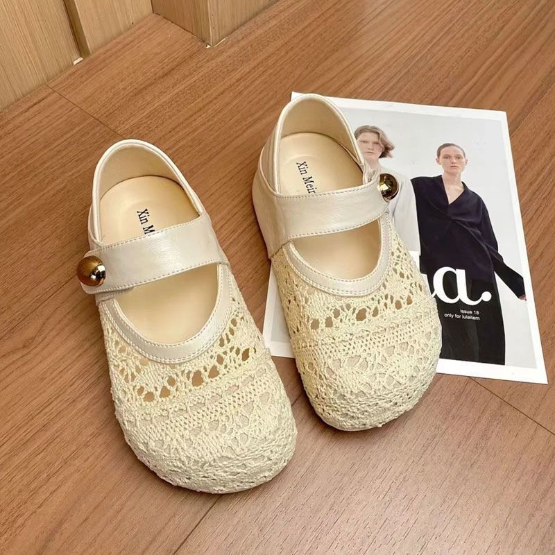 Damen Clogs mit modischem Riemchen und eleganten Akzenten EB