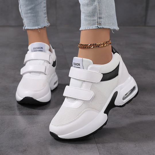 Damen Sportliche Sneakers mit Klettverschluss und dämpfender Sohle EB