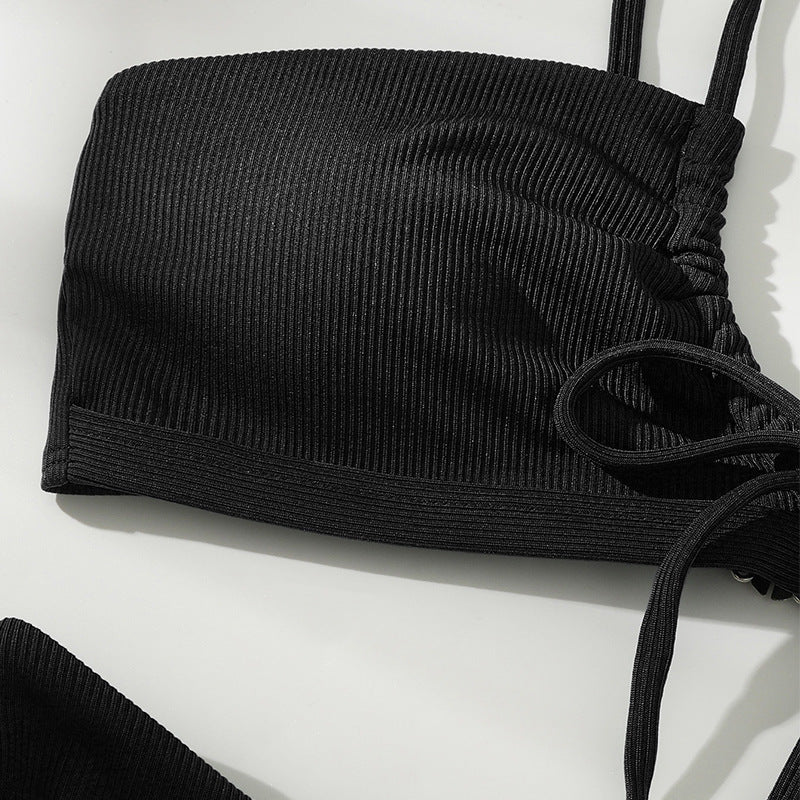 Damen Triangel-Bikini mit verstellbaren Bindebändern und elegantem Rüschendesign EB