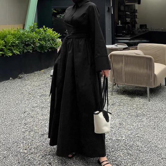 Damen Maxikleid im Hemdblusenstil mit Taillenwickel, weitem Tellerrock und breiten Manschetten EB