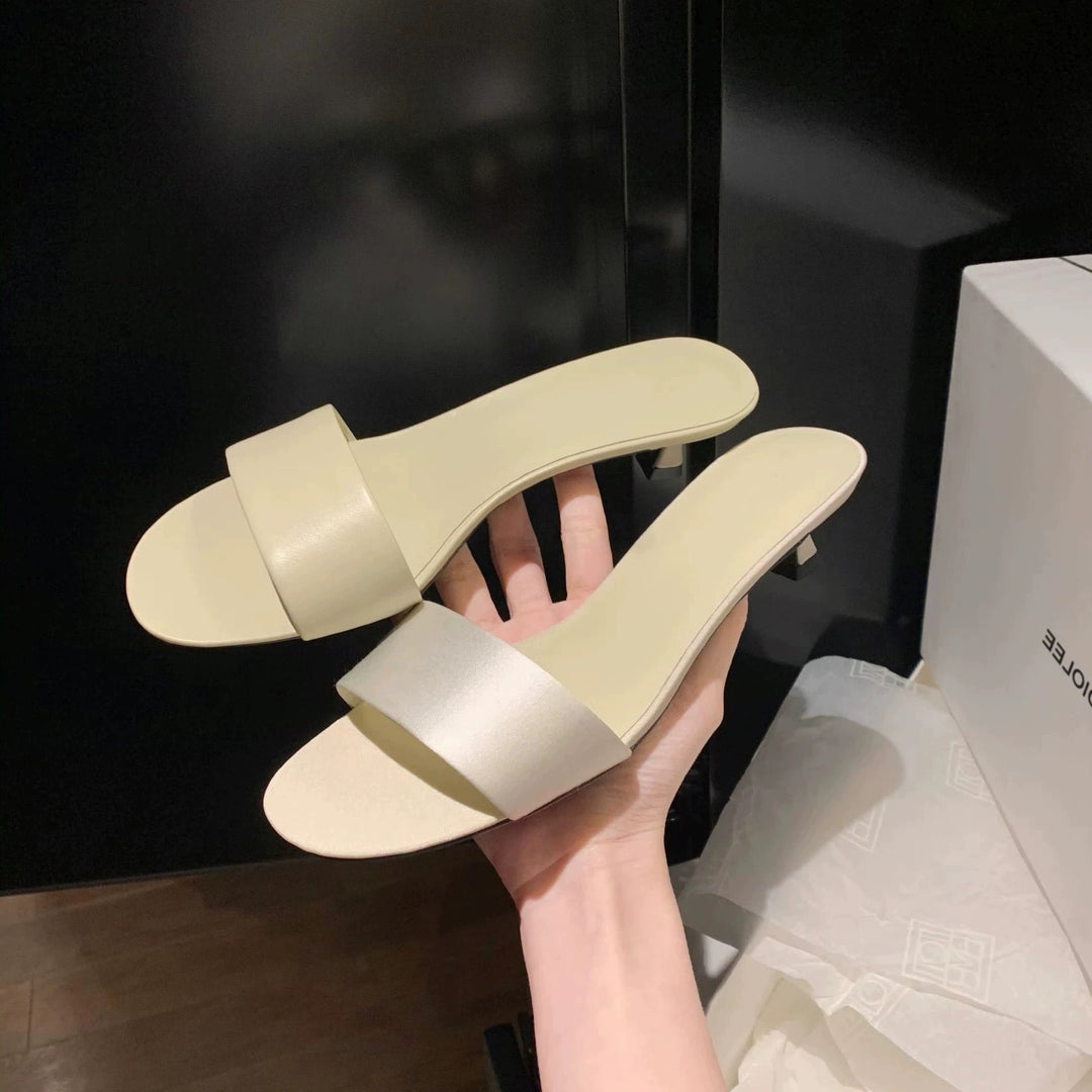 Damen Mules mit breitem Riemen und komfortablem Fußbett EB