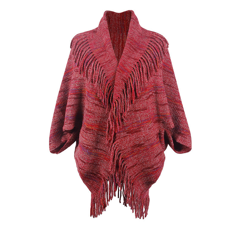 Damen Strickponcho mit luxuriösen Fransen und modernem Design EB