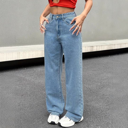 Damen weite Jeanshose mit aufgesticktem Erdbeer-Motiv und hohem Bund EB