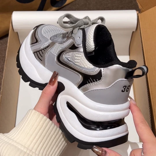 Damen Sportliche Sneakers mit atmungsaktiver Mesh-Oberfläche und dynamischer Dämpfung EB