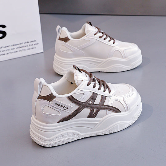 Damen Chunky Sneakers mit sportivem Design und dämpfender Sohle EB