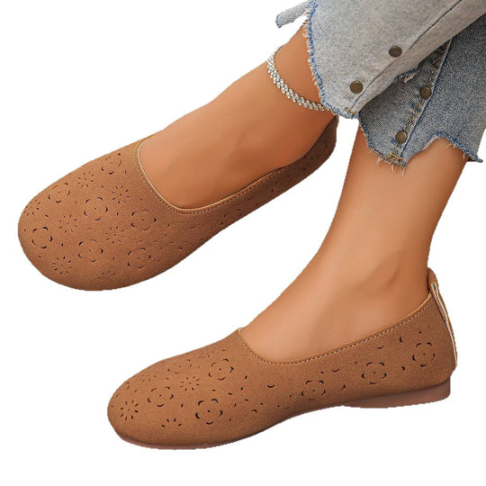 Damen bequeme Slipper mit luftiger Blumenperforation EB