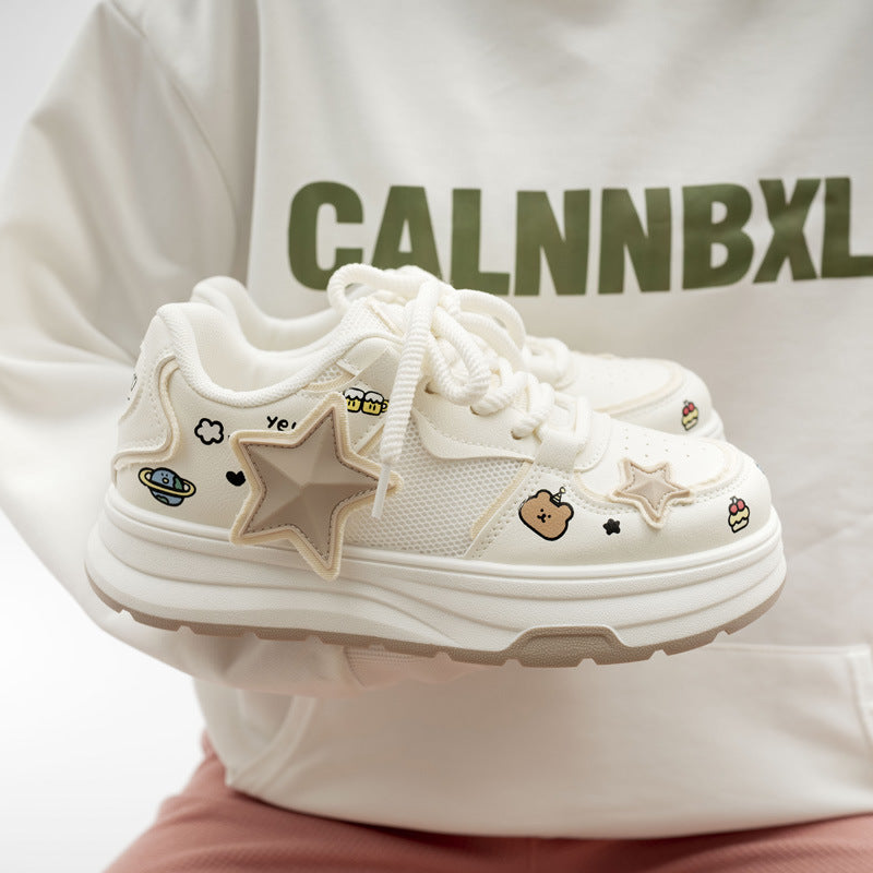 Damen Sneakers mit verspieltem Sternendesign und bequemer Dämpfung EB