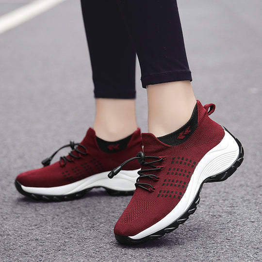 Damen gestrickte Slip-On Sneaker mit Schnellzugkordel, elastischem Schaft und stoßdämpfender Plateau-Sohle EB