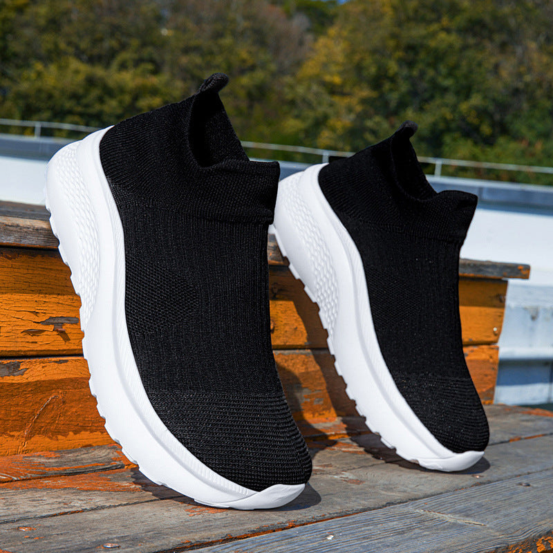 Damen Strick-Sneaker mit rutschfester Sohle und atmungsaktiver Oberfläche EB