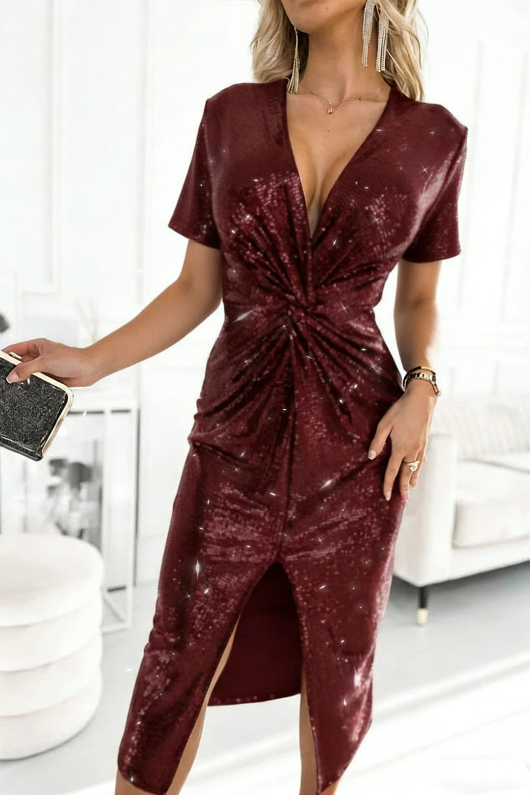 Damen Glamouröses Cocktailkleid mit aufregendem Schlitzdesign EB