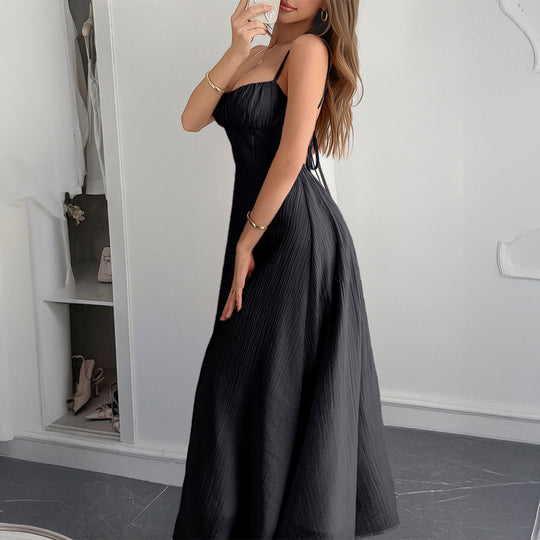 Damen Sommerliches Maxikleid mit verstellbaren Trägern und taillierter Passform EB
