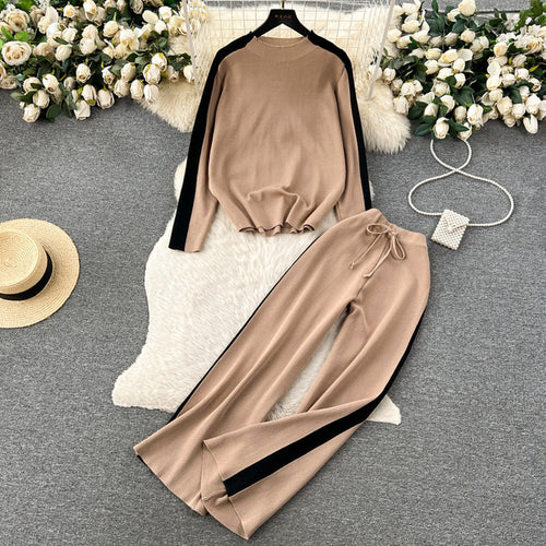 Damen sportliches Lounge-Set mit kontrastierenden Seiteneinsätzen EB