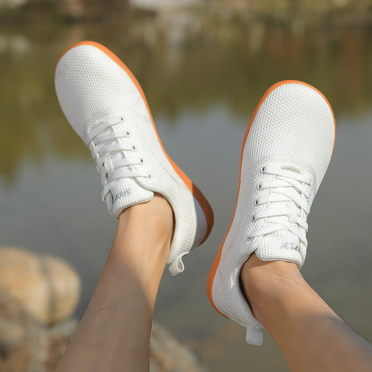 Damen nan federleichter Strick-Sneaker mit nahtlosem Maschenobermaterial, luftdurchlässiger Struktur und flexibler Mikrozellen-Laufsohle EB