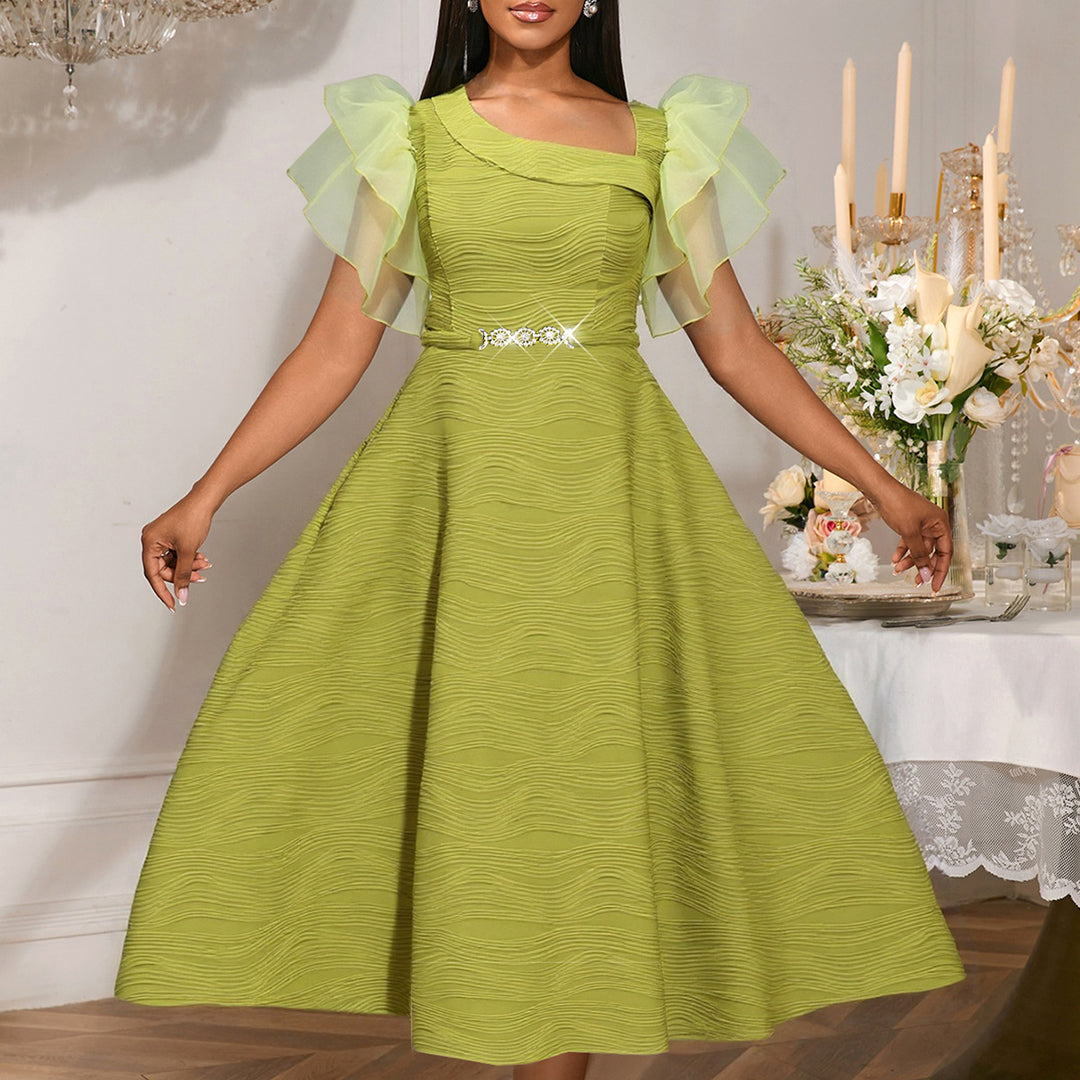 Damen Midi-Kleid mit innovativem Rüschendesign und eleganten Applikationen EB
