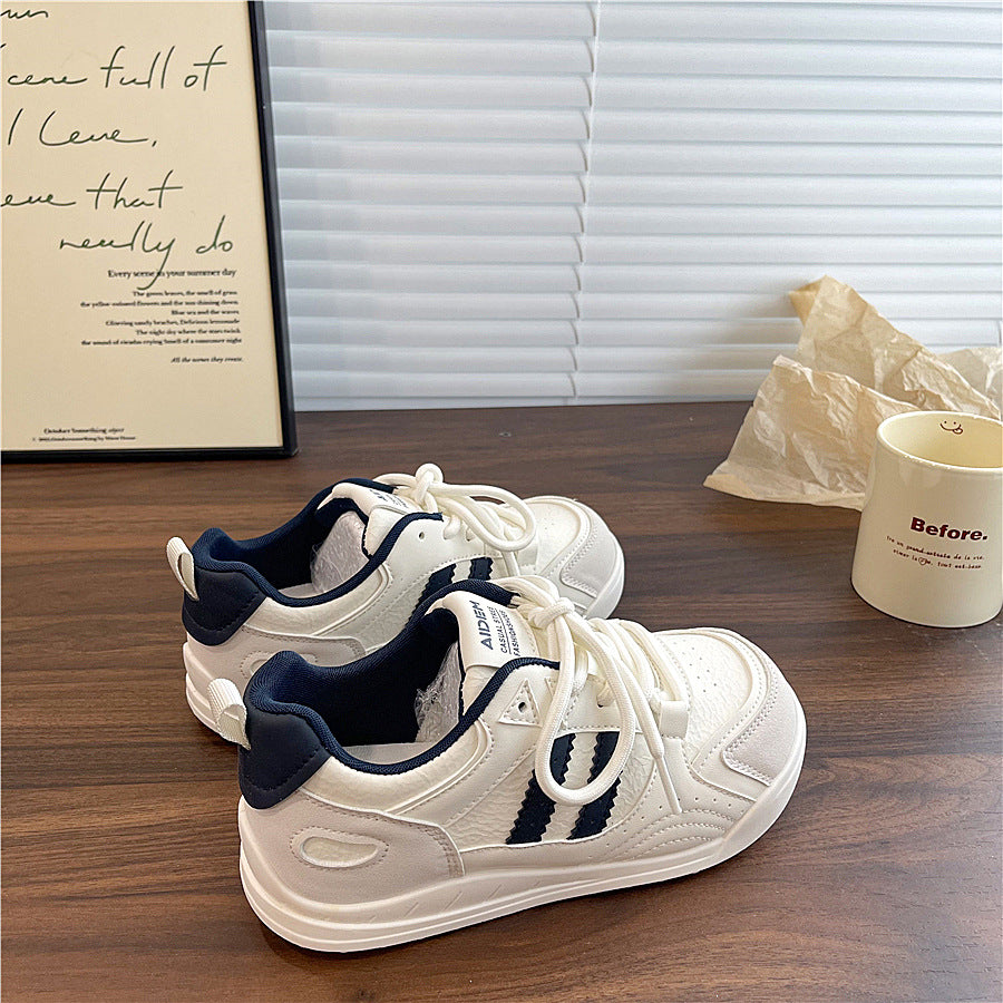 Damen Sportliche Sneaker mit atmungsaktiver Oberflächenstruktur und rutschfester Sohle EB