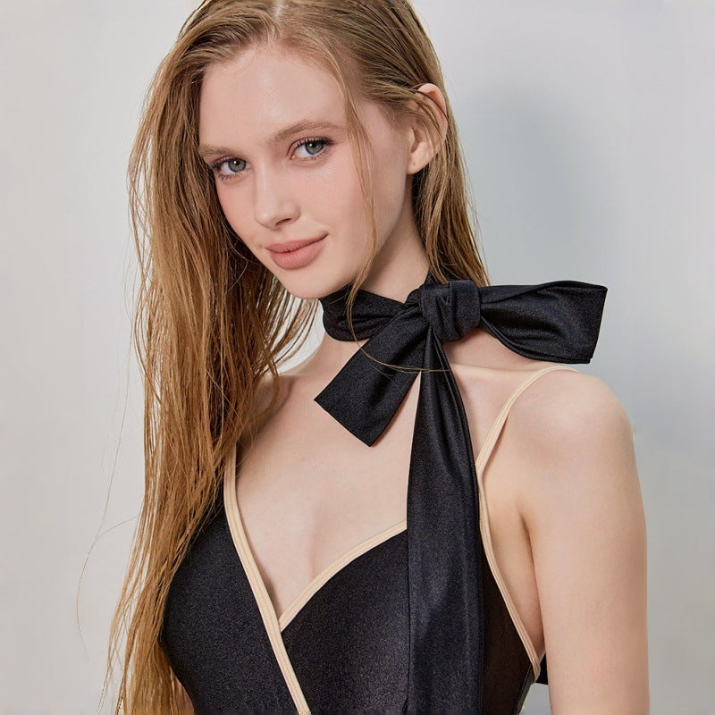 Damen Eleganter Einteiler mit schickem Halstuch EB