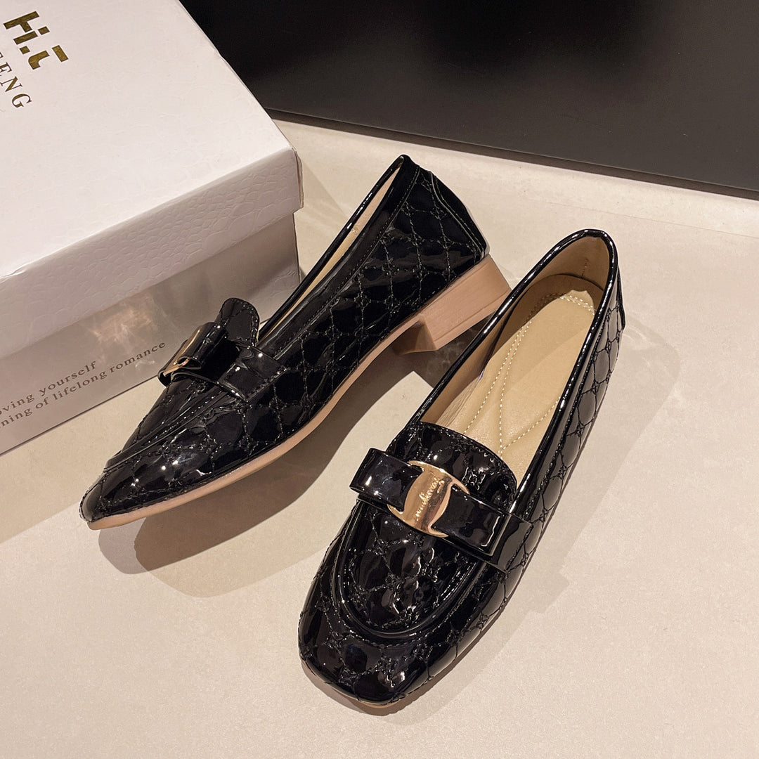 Damen Elegante Mokassins mit edlem Metallic-Beschlag EB