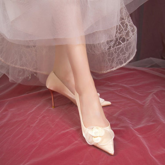 Damen elegante Spitzen-Pumps mit floralem Akzent EB