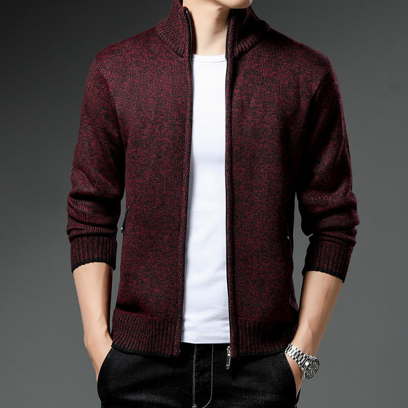 Herren Fleecejacke mit hochgeschlossenem Kragen und praktischen Reißverschlusstaschen EB