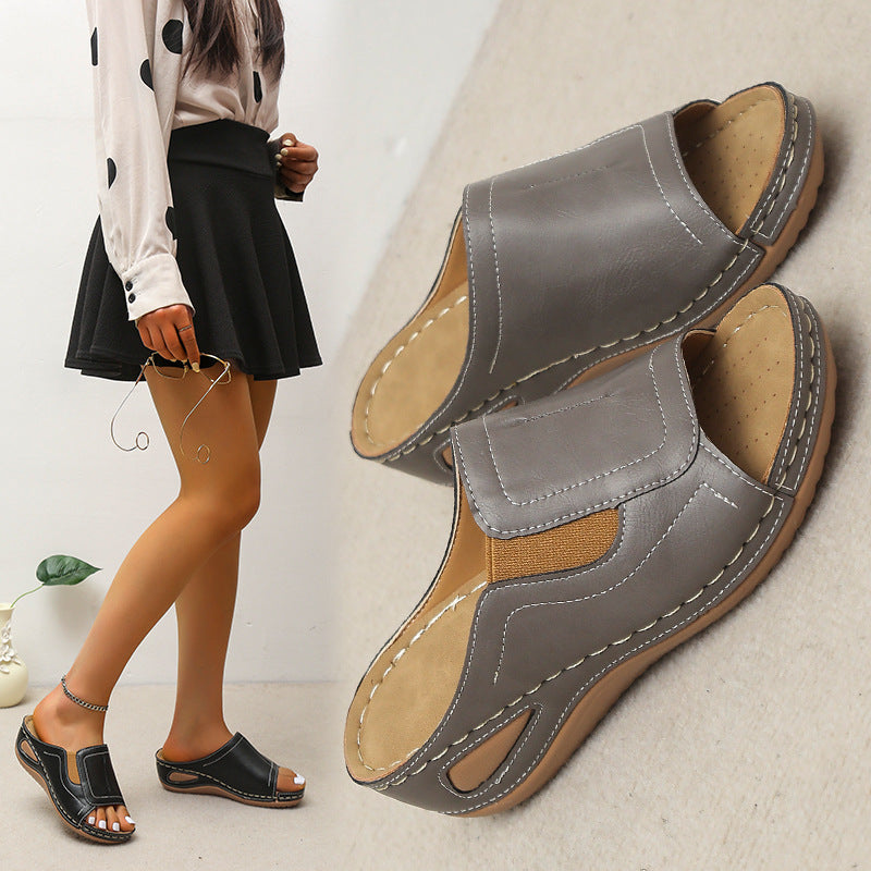 Damen Komfortable Clogs mit elegantem Design und ergonomischem Fußbett EB