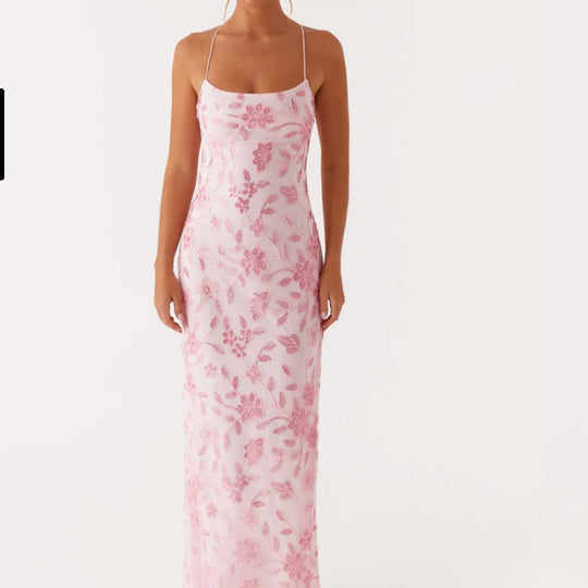 Damen Couture Maxikleid mit floralem Smock-Design und verführerischem Rücken EB