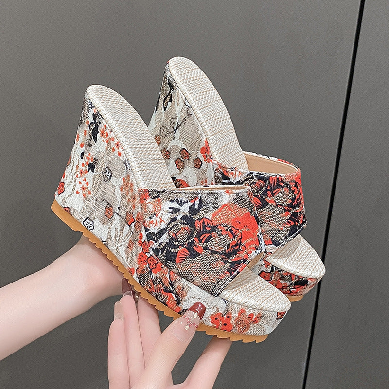 Damen elegante Wedge-Sandalen aus floralem Design EB