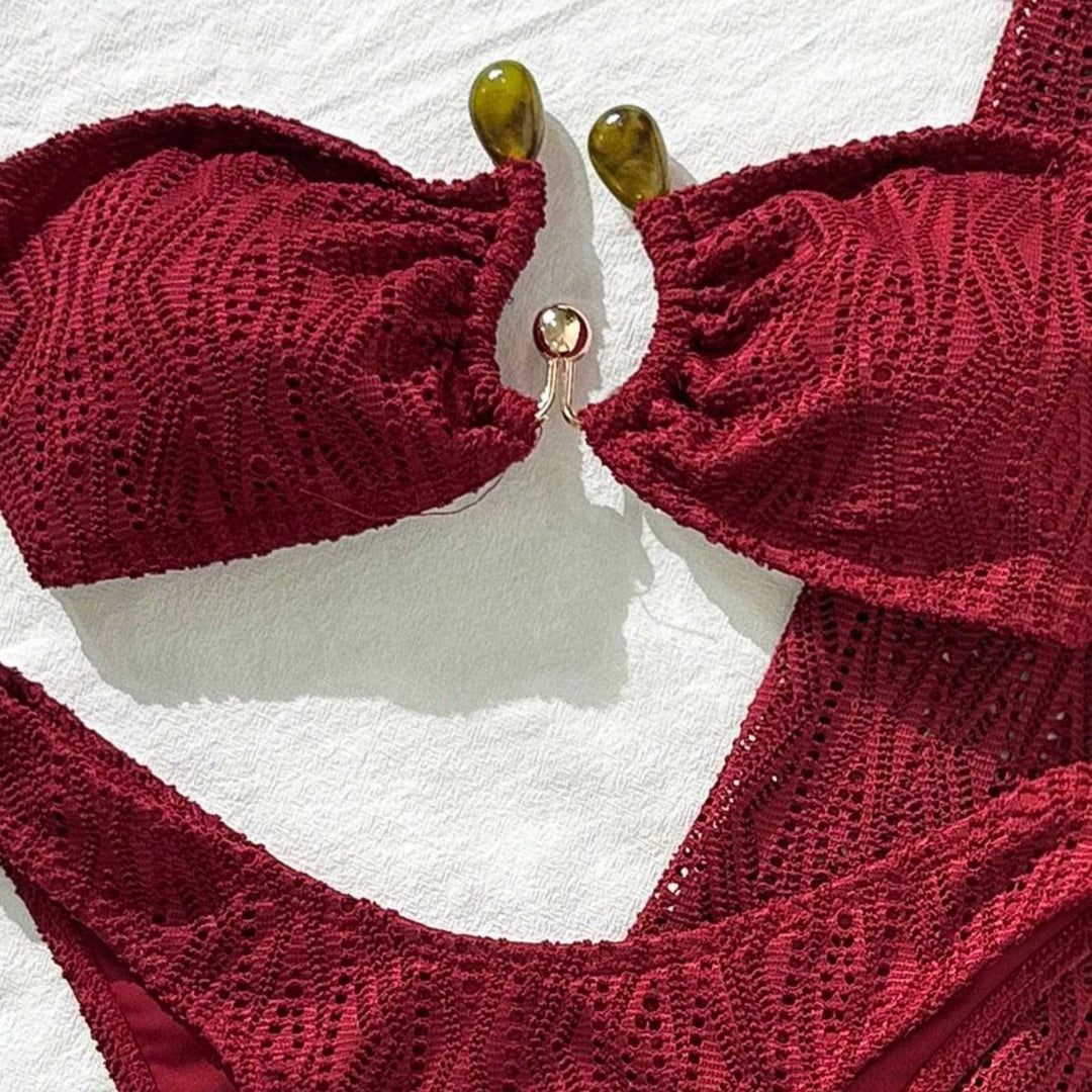 Damen Bandeau-Bikini mit Rüschenrock und elegantem Verschluss EB