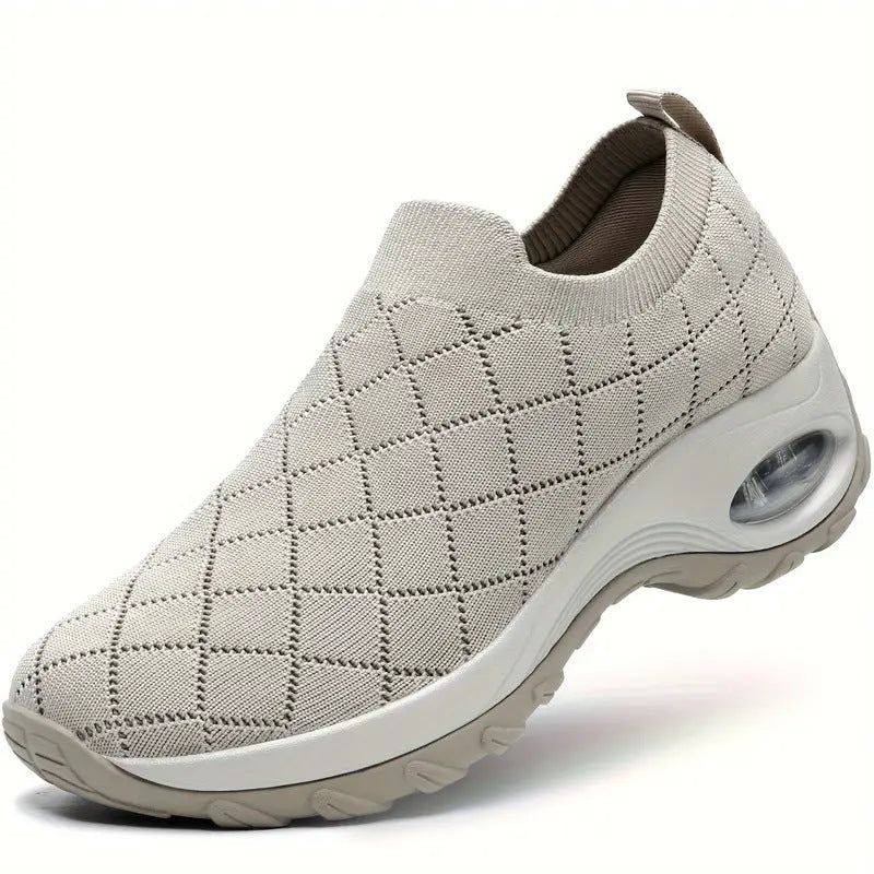 Damen Sportliche Slip-On Sneakers mit gepolstertem Fußbett und Luftpolstertechnik EB