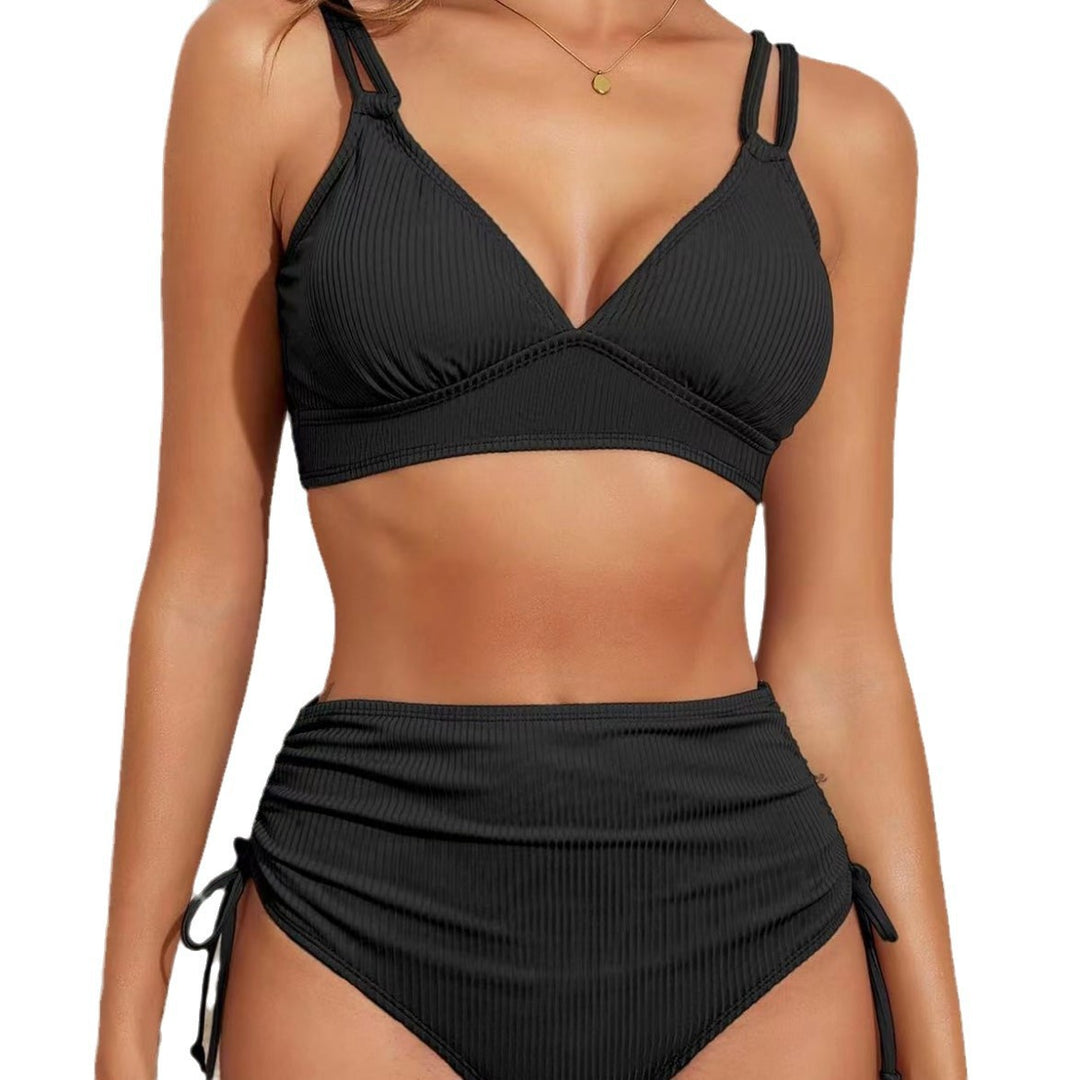 Damen Hochgeschnittener Bikini mit raffinierten Rüschendetails EB