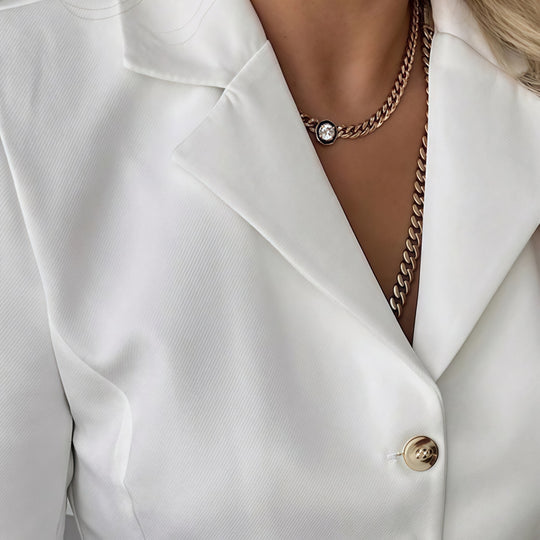Damen Elegante Kurzjacke mit goldenen Knopfdetails EB