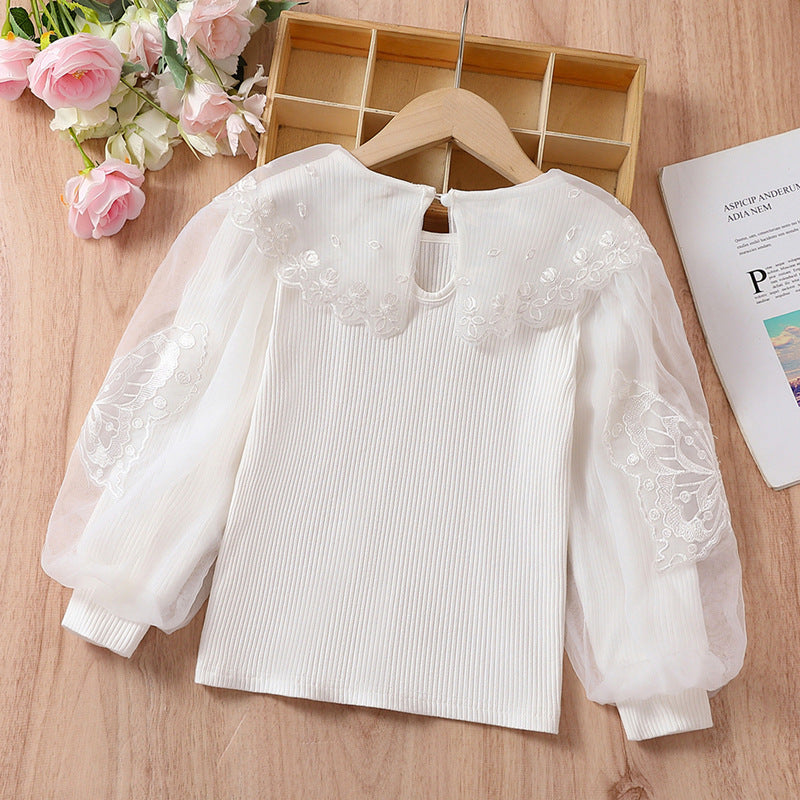 Mädchen Bluse mit luftigen Tüllärmeln und zarter Blumenbestickung EB