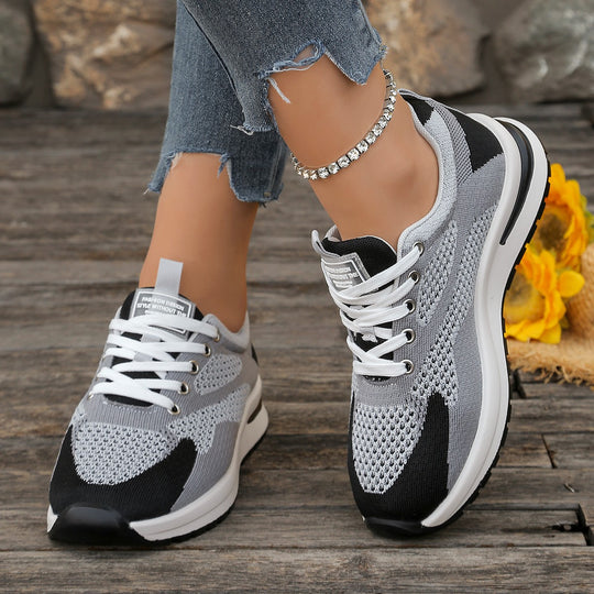 Damen Atmungsaktive Lauf-Sneakers mit flexibel gewebtem Obermaterial EB