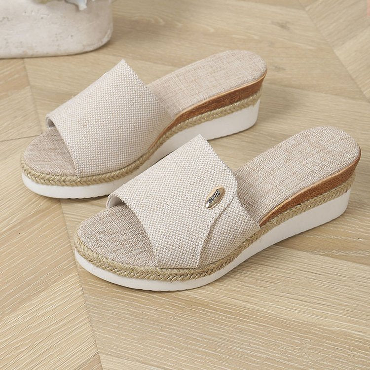 Damen Wedge-Pantoletten mit elegantem Denim-Obermaterial und komfortabler Fußbettung EB