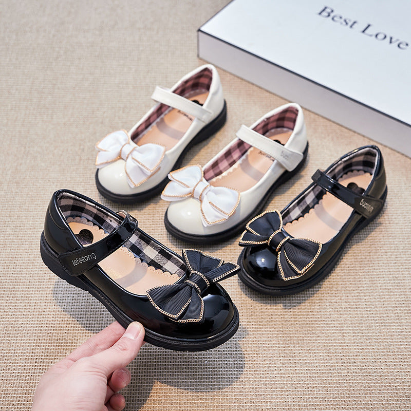 Mädchen Ballerina Schuhe mit verstellbarem Riemen und dekorativem Schleifenakzent EB