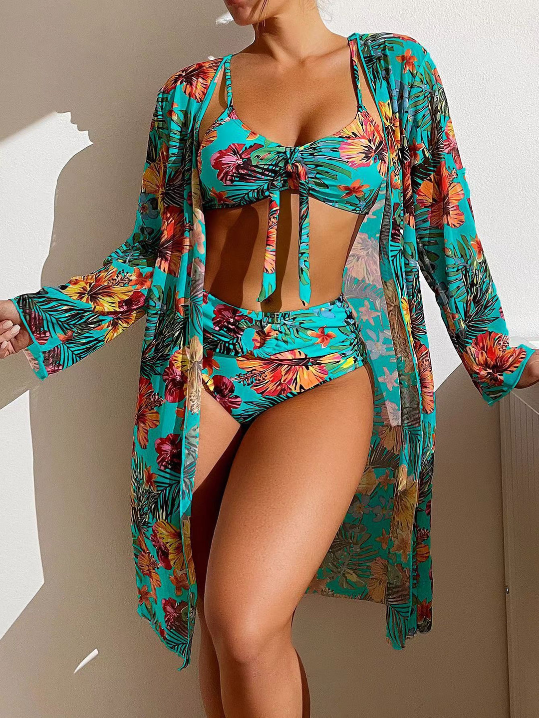 Damen Bikini-Set mit floralen Mustern und luftiger Kimono-Überjacke EB