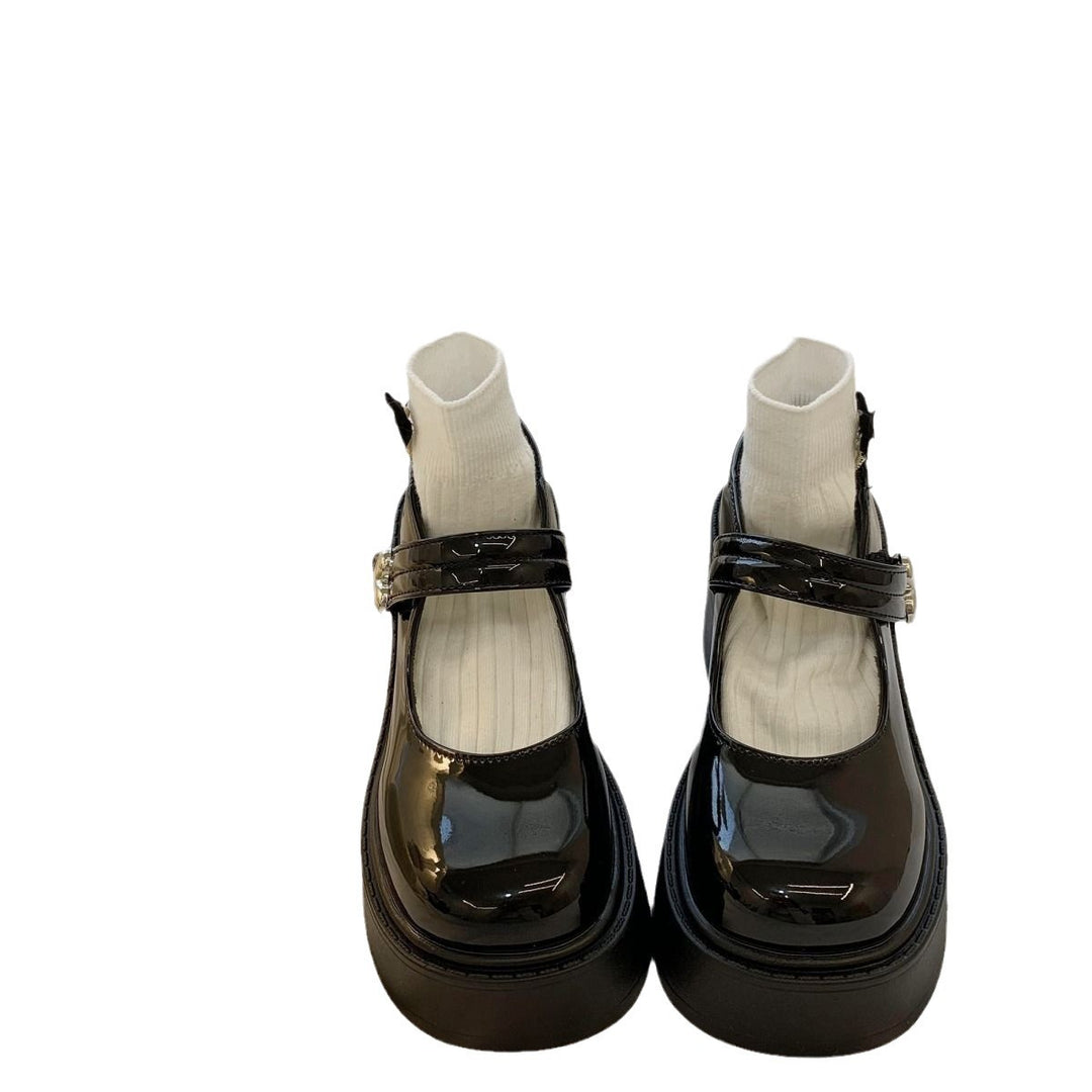 Damen Modische Plateau Schuhe mit Herzschnalle und glänzender Oberfläche EB