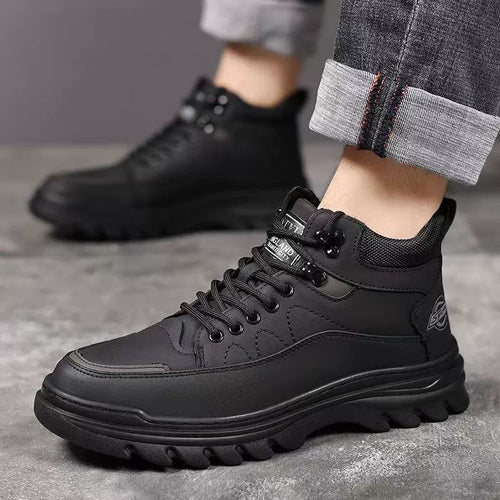 Herren Hochwertige Winterstiefel mit strapazierfähigem Obermaterial und rutschfester Sohle EB