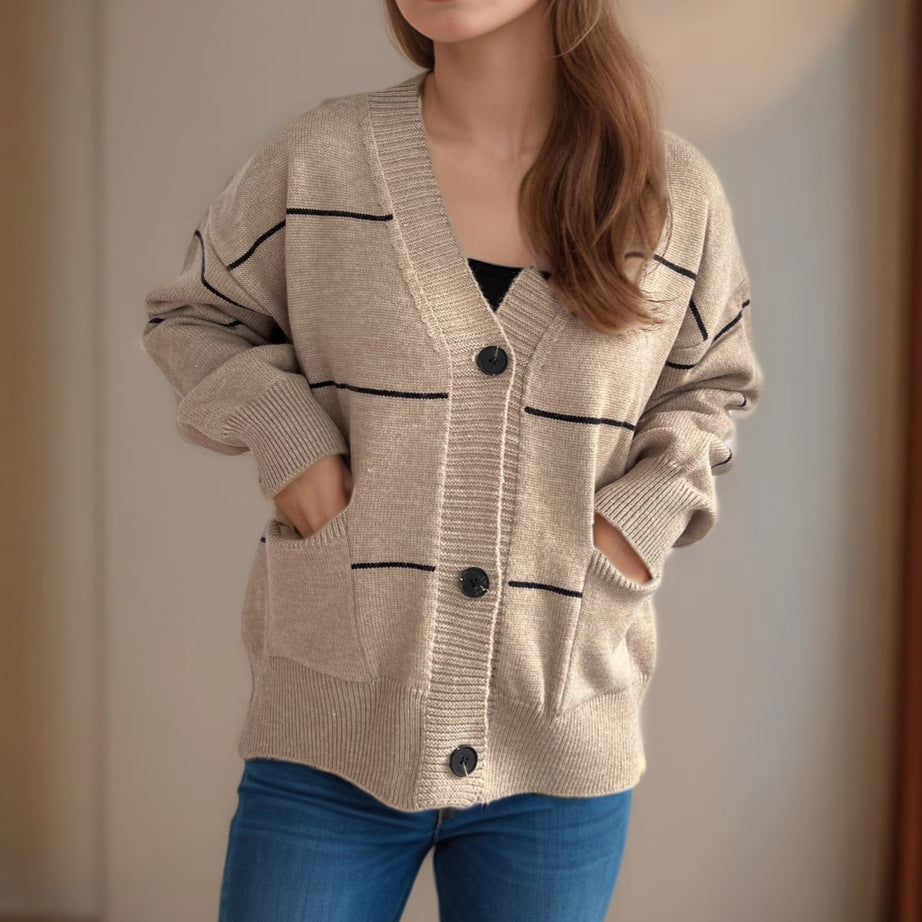 Damen lässige Strickjacke mit praktischen Taschen und modischen Kontraststreifen EB