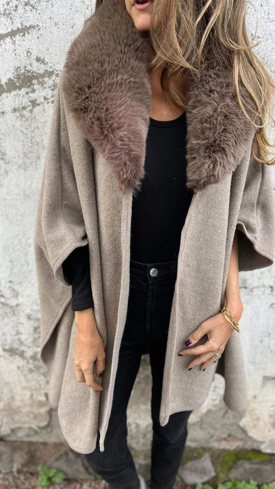 Damen Kapuzenjacke mit luxuriösem Kunstpelzkragen und modernem Schnitt EB