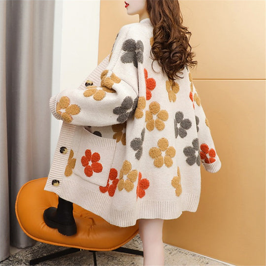 Damen Kuscheliger Strick-Cardigan mit floralen Applikationen und Knöpfen EB