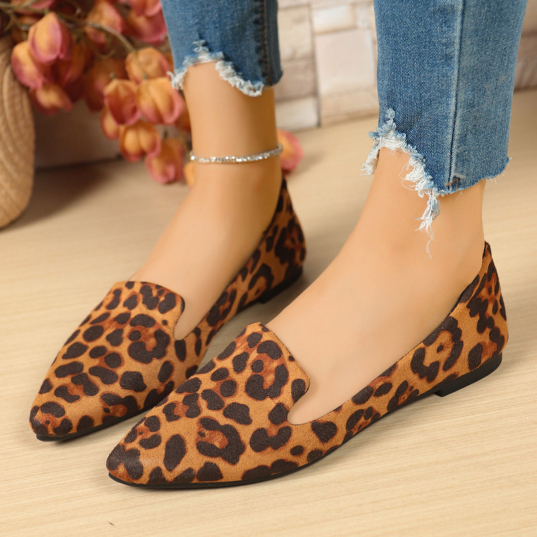 Damen spitz zulaufende Ballerinas mit elegantem Design EB