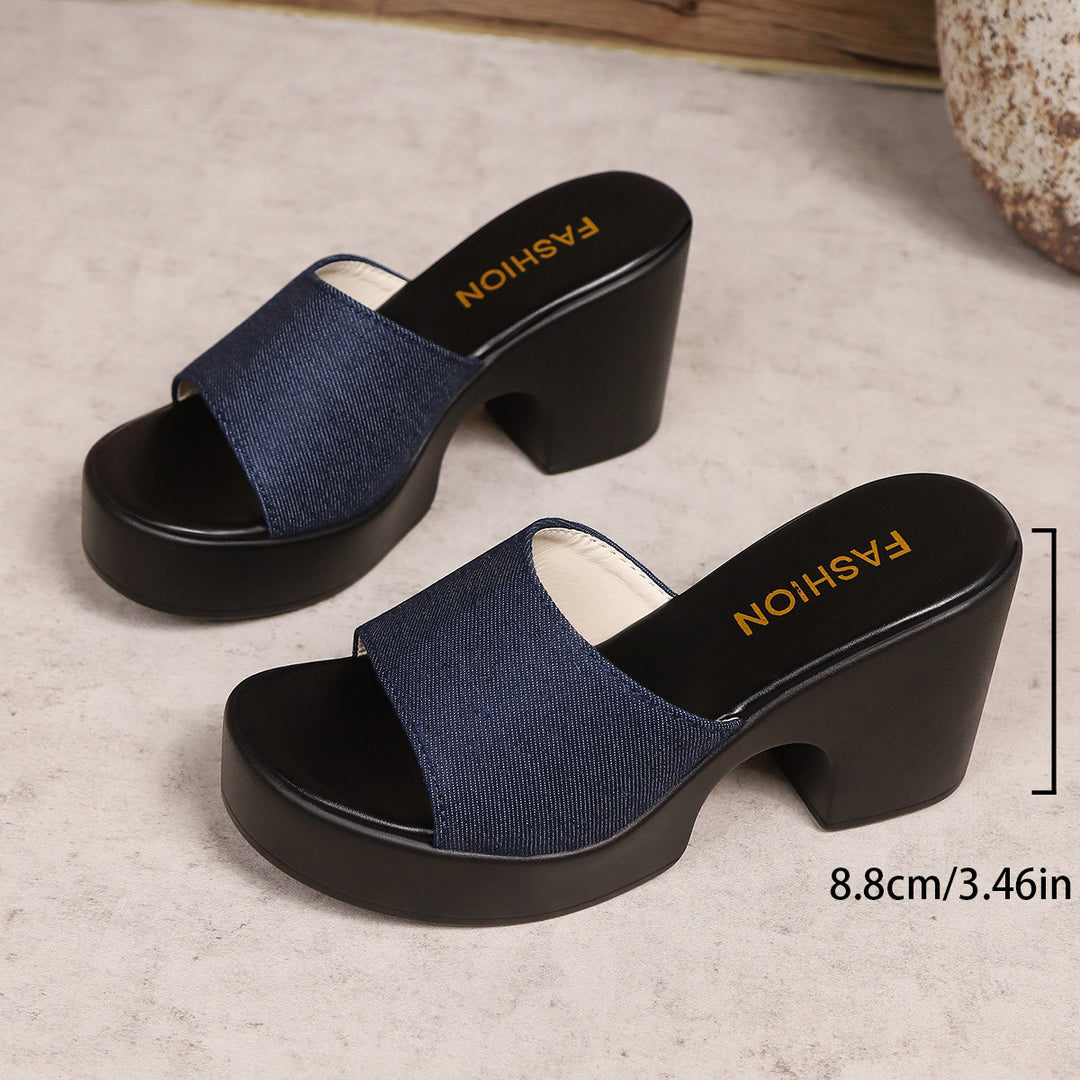 Damen Plateau-Sandaletten mit modischem Denim-Obermaterial und dekorativem Schmuckdetail EB