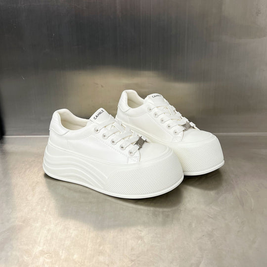Damen Plattform Sneakers mit elegantem Design und atmungsaktiver Obermaterialstruktur EB